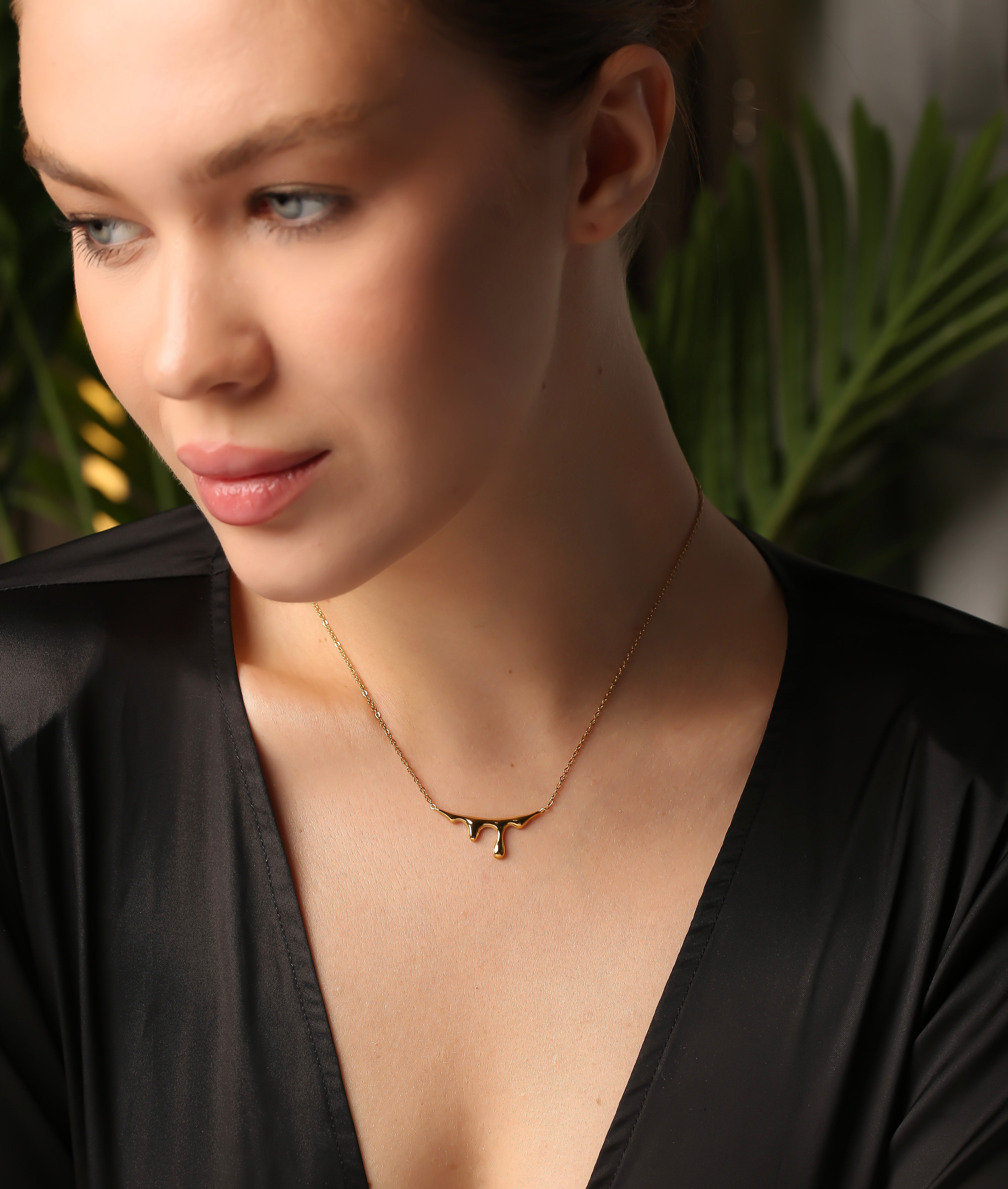 Drip Necklace